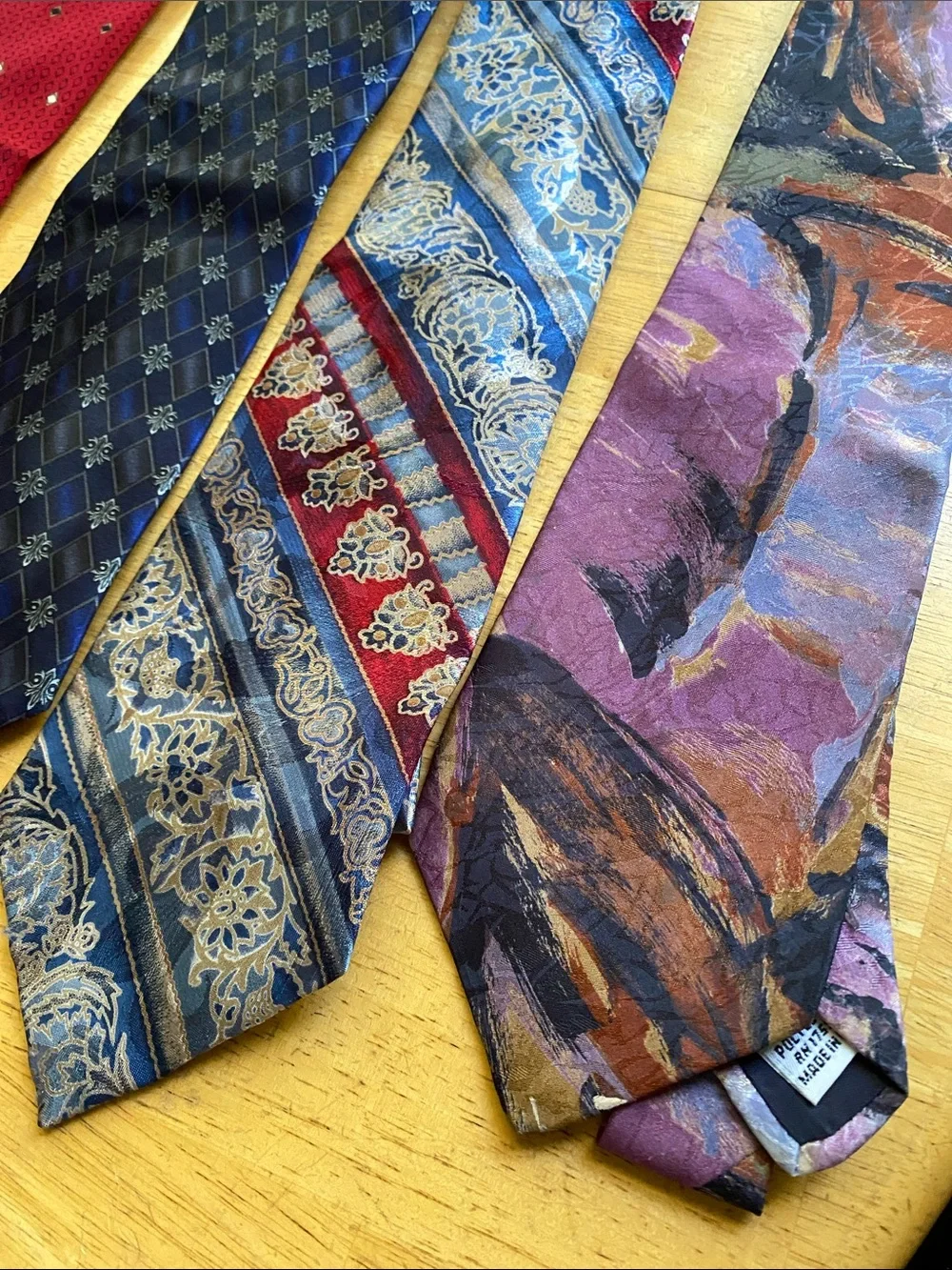 ! 4 ties different brands in good condition